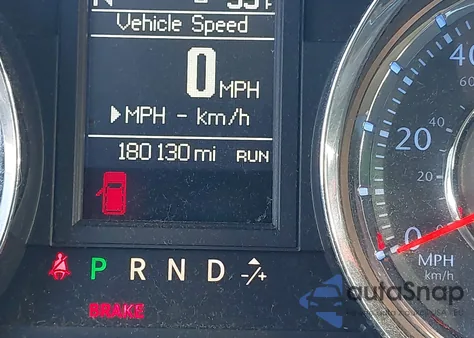 2015 Chrysler Town & Country Touring-L из США, поврежденный, VIN 2C4RC1CG8FR657608